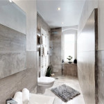 One room available for rent